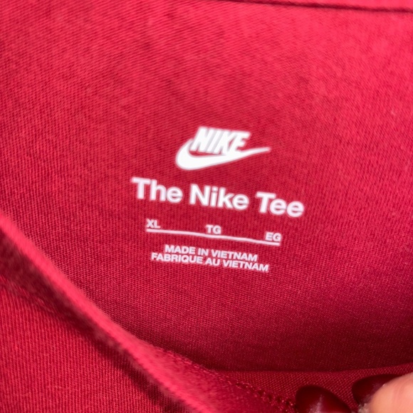 Ladies XL Nike tshirt great condition - Picture 4 of 6